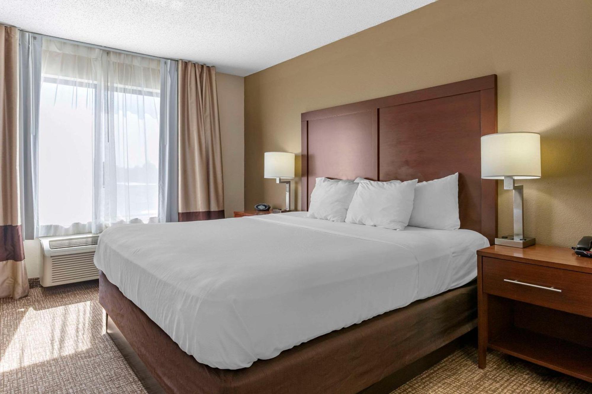Comfort Suites Grandville - Grand Rapids Sw Exterior foto